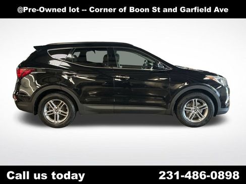 Used 2017 Hyundai Santa Fe Sport AWD/4WD image 7
