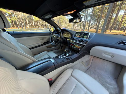 Used 2014 BMW 650i Convertible image 14