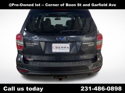 Used 2014 Subaru Forester 2.5i Touring w/ Popular Package #2 AWD/4WD image 4