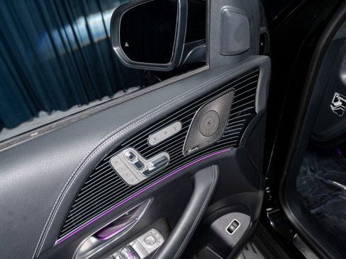 Certified 2024 Mercedes-Benz GLS 580 4MATIC image 12