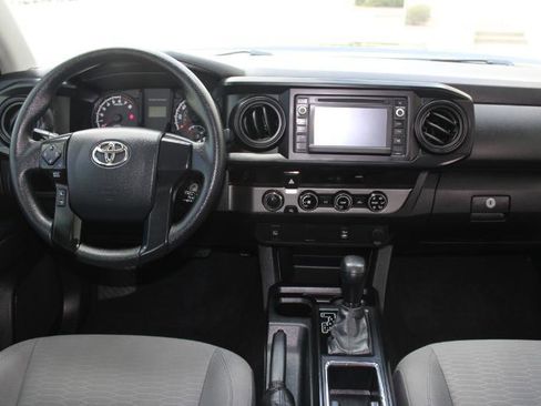 Used 2017 Toyota Tacoma SR w/ Tow Package AWD/4WD image 16