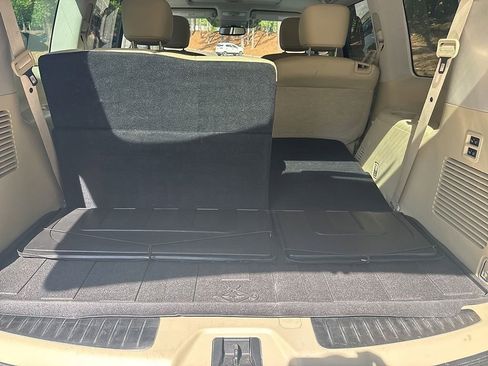Used 2018 INFINITI QX80 4WD w/ Driver Assistance Package image 7