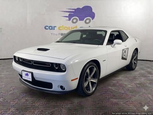 Used 2019 Dodge Challenger R/T w/ Driver Convenience Group RWD image 1