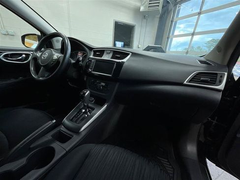 Used 2019 Nissan Sentra SV FWD image 30