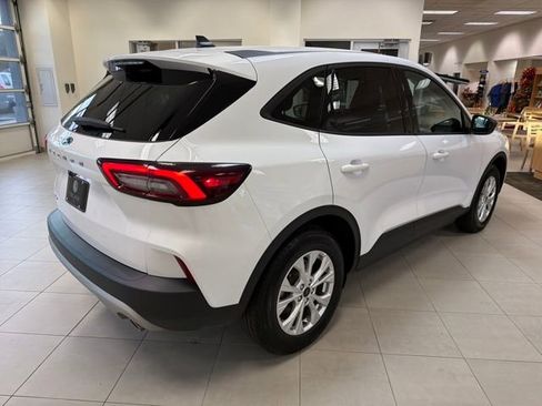 Used 2025 Ford Escape Active image 7