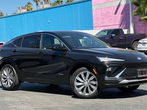 New 2026 Buick Envista Avenir image 2