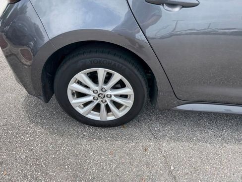 Used 2024 Toyota Corolla SE FWD image 5