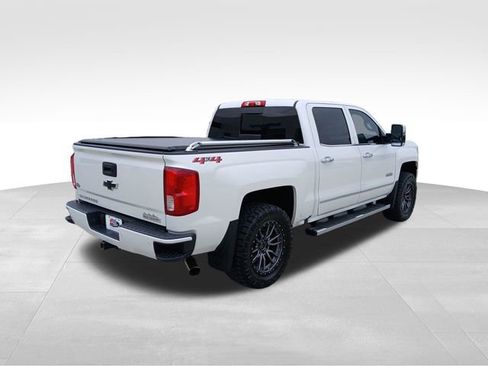 Certified 2018 Chevrolet Silverado 1500 High Country AWD/4WD image 5