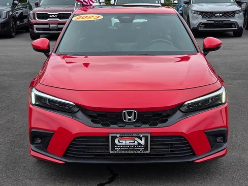 Used 2023 Honda Civic Sport Touring image 2