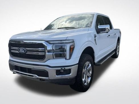 Used 2025 Ford F150 Lariat w/ Equipment Group 501A Mid AWD/4WD image 3