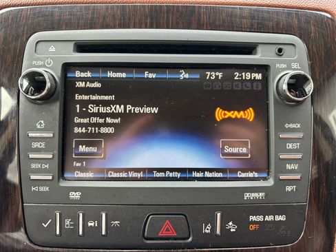 Used 2015 Chevrolet Traverse LTZ image 23