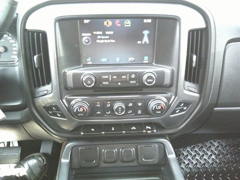Used 2015 Chevrolet Silverado 2500 LTZ w/ LTZ Plus Package AWD/4WD image 17