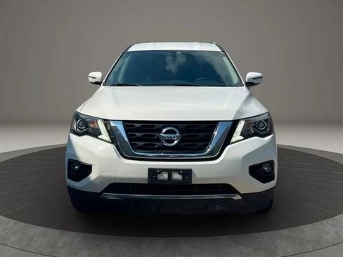Used 2018 Nissan Pathfinder SV AWD/4WD image 1