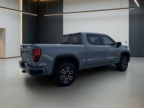 Used 2024 GMC Sierra 1500 AT4 w/ Technology Package AWD/4WD image 6