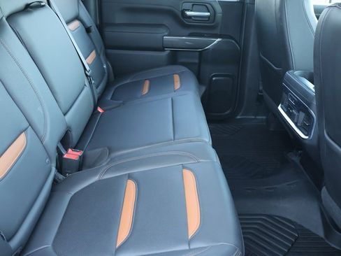 Used 2020 GMC Sierra 2500 AT4 w/ Technology Package image 12