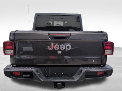 Used 2022 Jeep Gladiator Overland w/ Popular Equipment Package AWD/4WD image 30
