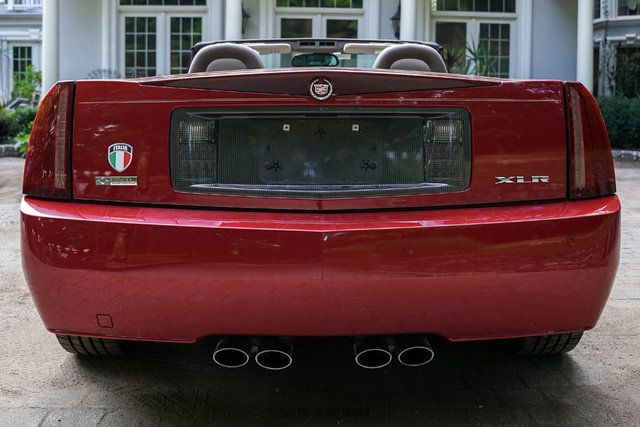 Used 2004 Cadillac XLR RWD image 7