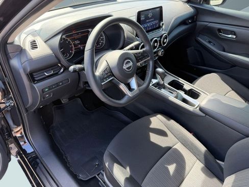 Certified 2024 Nissan Sentra SV w/ All-Weather Package FWD image 4