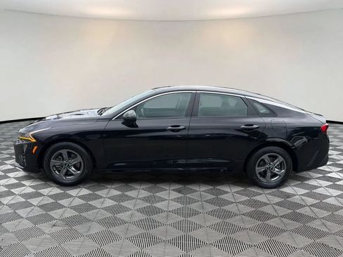 Used 2021 Kia K5 LX FWD image 4
