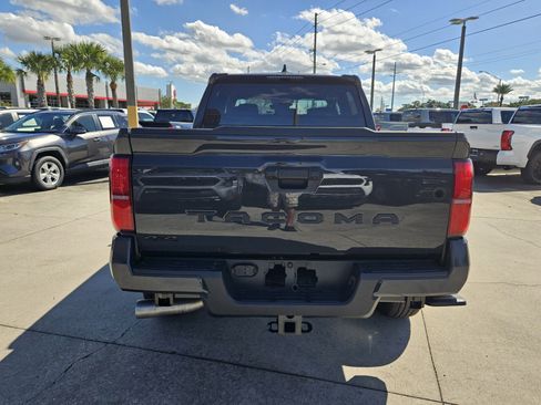 New 2025 Toyota Tacoma TRD Sport image 8