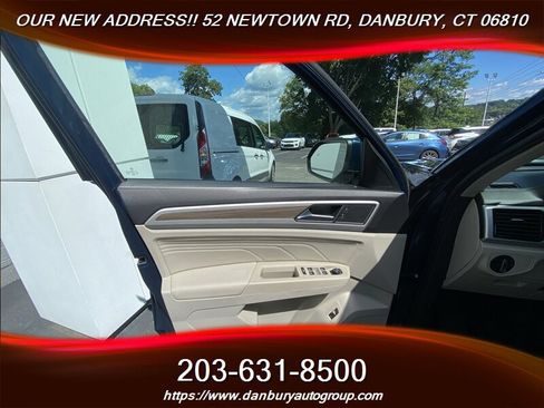 Used 2021 Volkswagen Atlas SEL AWD/4WD image 14