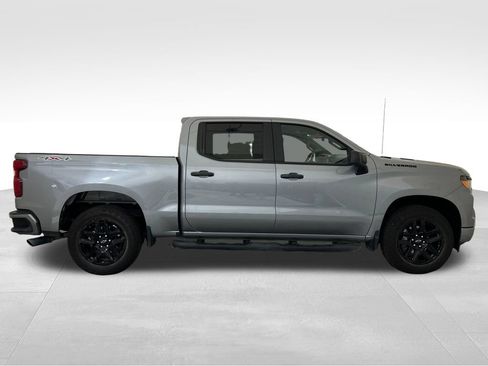 Used 2025 Chevrolet Silverado 1500 Custom w/ Turbomax Blackout Package AWD/4WD image 7
