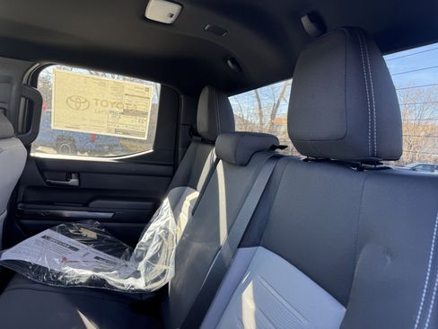 New 2026 Toyota Tacoma TRD Off-Road AWD/4WD image 16