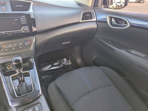 Used 2017 Nissan Sentra SR image 19