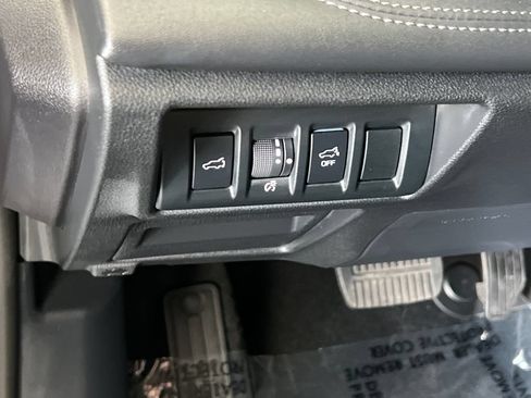 Certified 2023 Subaru Outback Limited AWD/4WD image 35