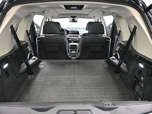 Used 2021 BMW X7 xDrive40i w/ Premium Package AWD/4WD image 19