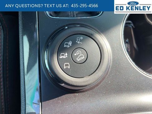 Used 2017 Ford Explorer Sport w/ Equipment Group 401A image 17