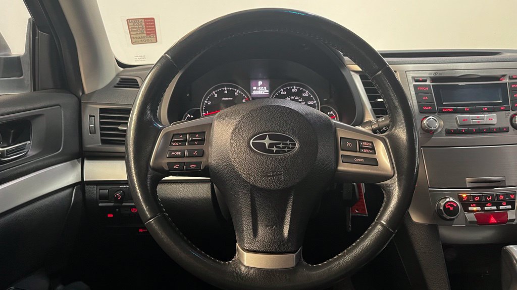 Used 2013 Subaru Outback 2.5i Premium AWD/4WD image 20