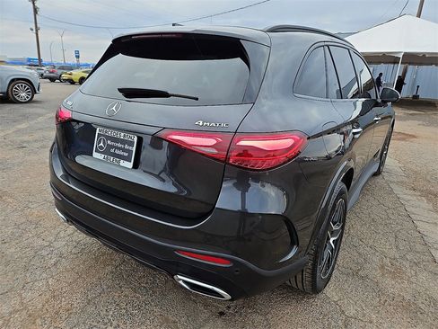Used 2024 Mercedes-Benz GLC 300 4MATIC image 7
