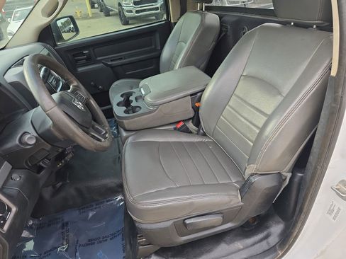 Used 2014 RAM 2500 Tradesman image 17