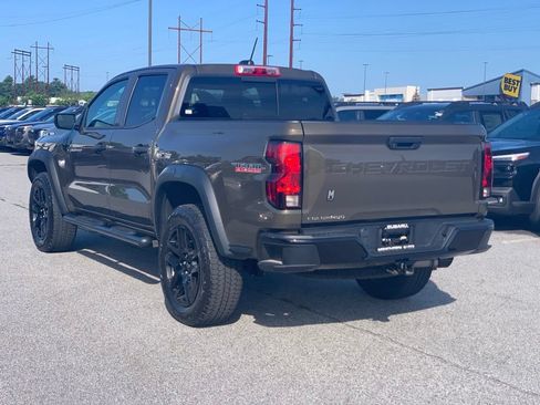 Used 2024 Chevrolet Colorado Trail Boss w/ Advanced Trailering Package AWD/4WD image 5