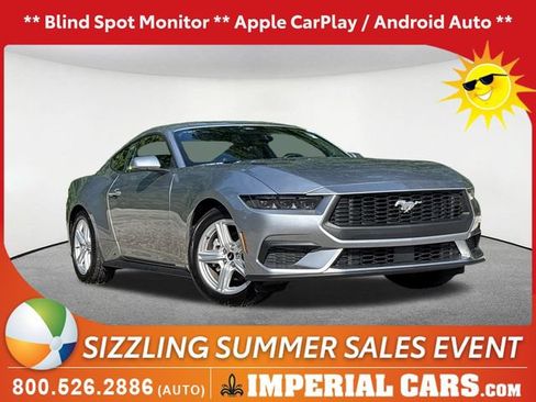 Used 2026 Ford Mustang Premium RWD image 1