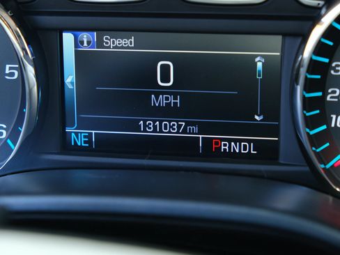 Used 2018 Chevrolet Silverado 1500 LT w/ All Star Edition AWD/4WD image 15