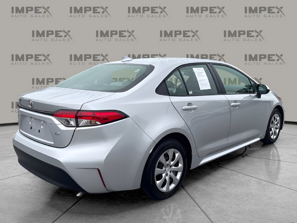 Used 2025 Toyota Corolla LE w/ Convenience Package FWD image 5