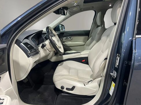 Used 2020 Volvo XC90 T5 Momentum AWD/4WD image 27