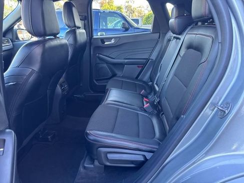 Used 2024 Ford Escape ST-Line image 26