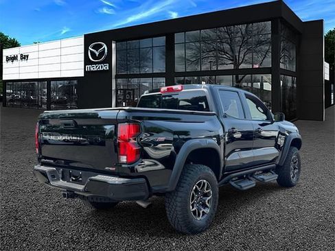 Used 2023 Chevrolet Colorado ZR2 w/ ZR2 Convenience Package III AWD/4WD image 5