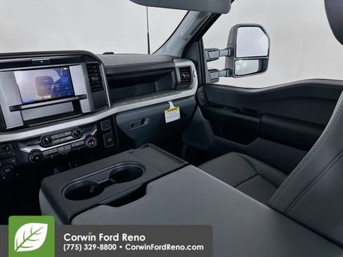 New 2026 Ford F250 XL w/ XL Chrome Package image 22