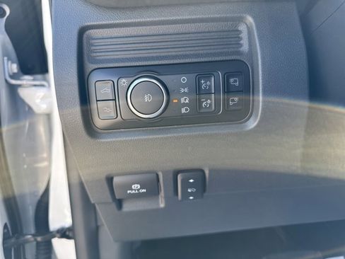 New 2025 Ford F350 Platinum image 30