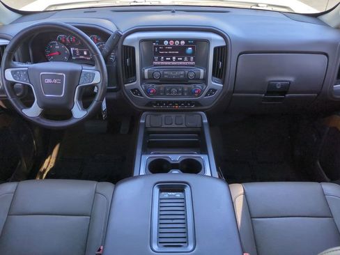 Used 2018 GMC Sierra 1500 SLT image 15