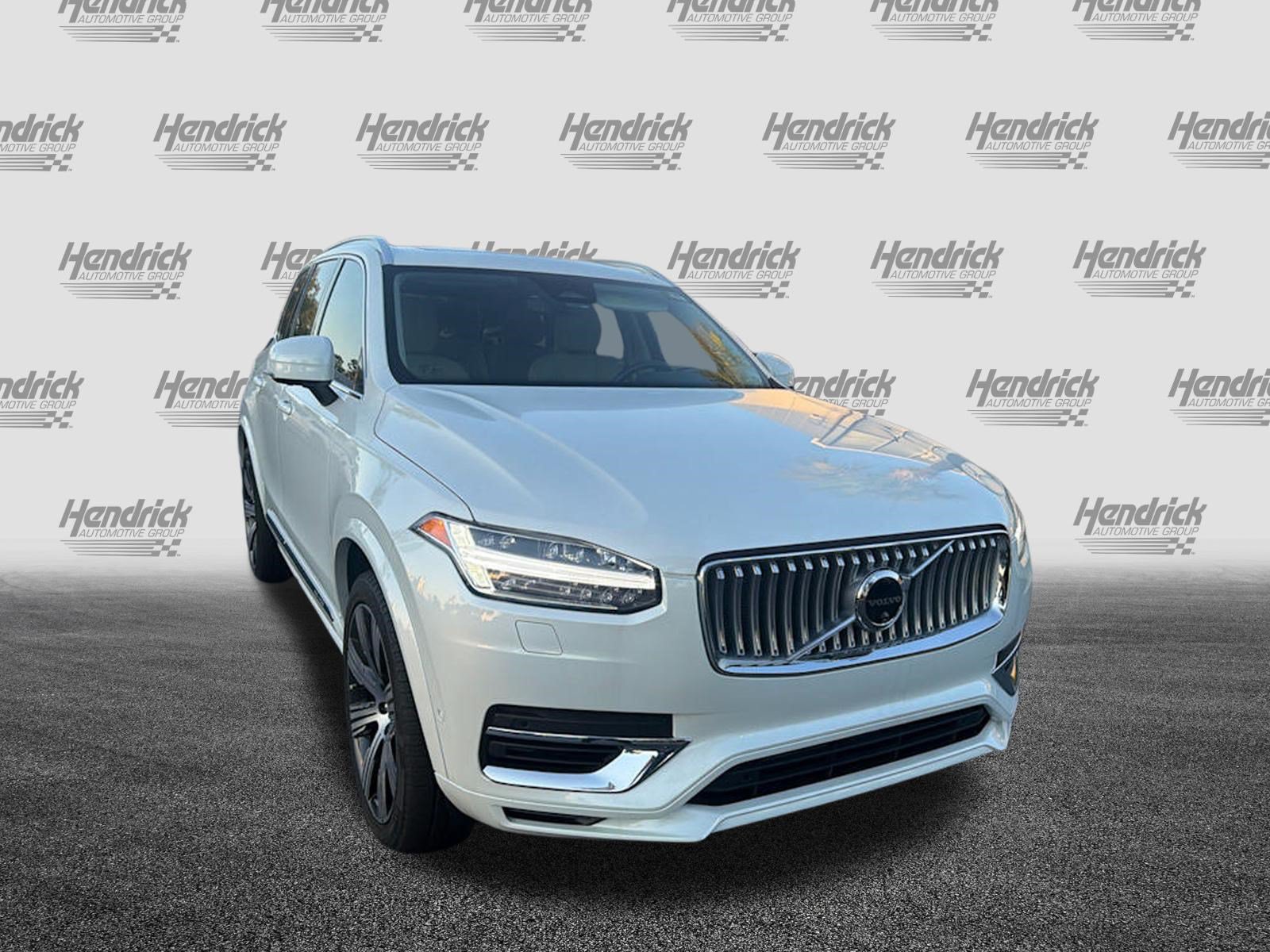 Used 2024 Volvo XC90 T8 Plus w/ Protection Package Premier AWD/4WD image 2