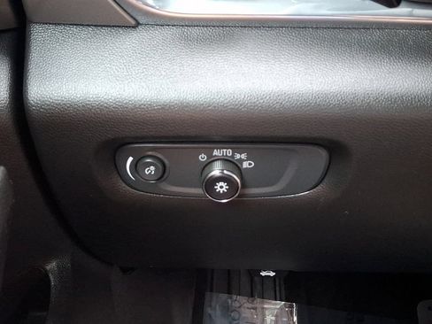 Used 2023 Chevrolet Traverse LT w/ LPO, Floor Liner Package AWD/4WD image 23