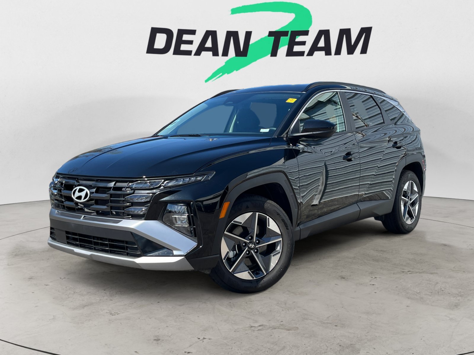 Used 2026 Hyundai Tucson SEL Plus AWD/4WD image 4