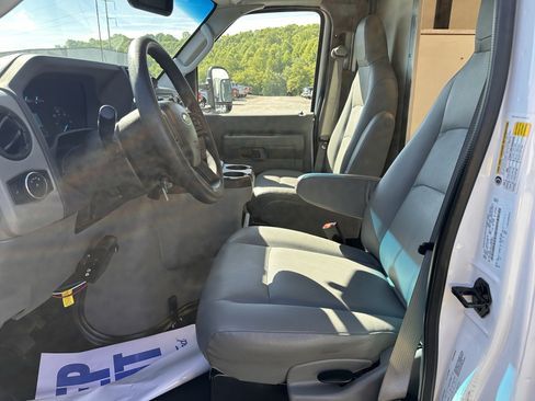 Certified 2023 Ford E-350 and Econoline 350 Super Duty w/ Power Windows & Locks Group RWD image 8