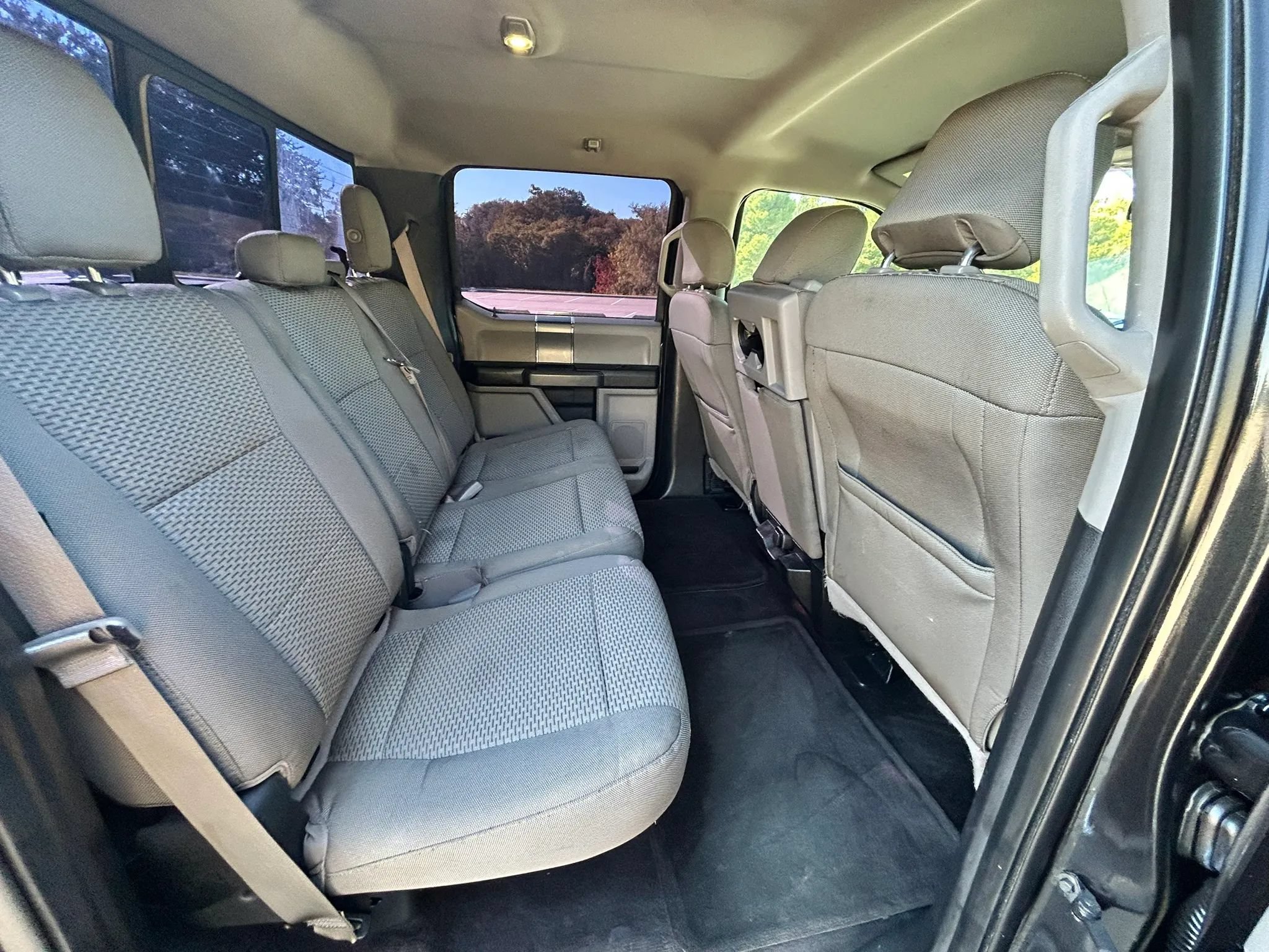 Used 2015 Ford F150 XLT w/ Equipment Group 302A Luxury RWD image 13