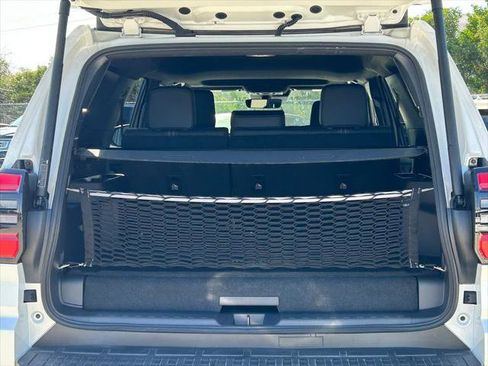 Certified 2025 Toyota 4Runner Limited AWD/4WD image 14